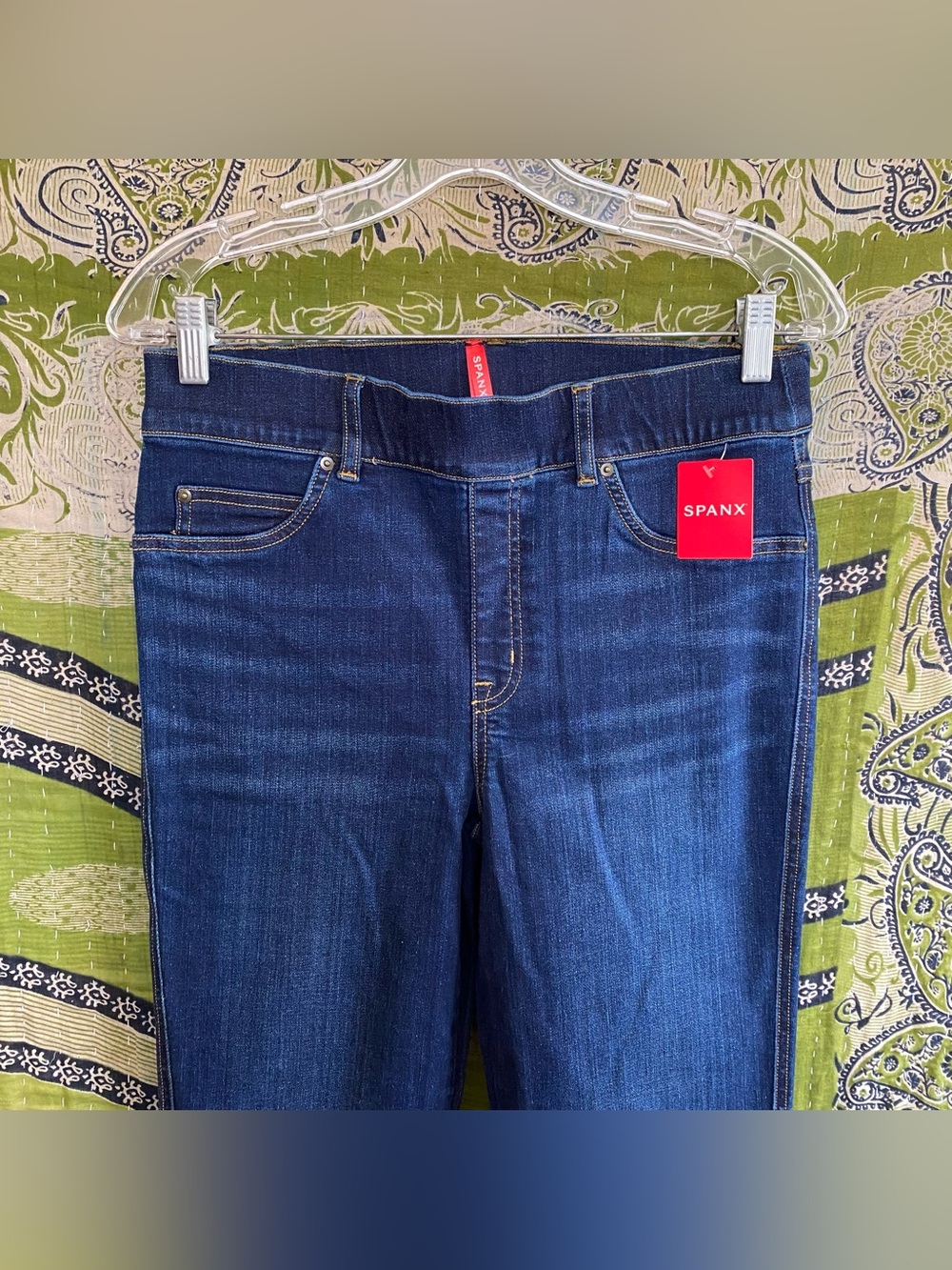 NWT. Spanx Midnight Shade Flare Downtown Pull-On Shaping Pants Size Medium Chic - Picture 3 of 16